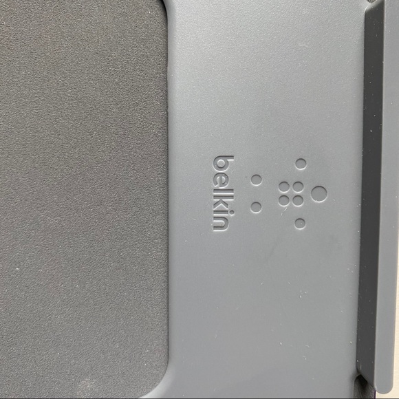 BELKIN iPad Mini Case - “Plum Stripe” - Picture 6 of 13